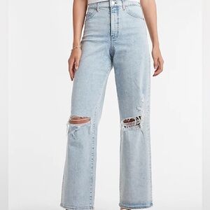 EXPRESS Women's Super High Waisted Ripped 90s Wide Leg Jeans